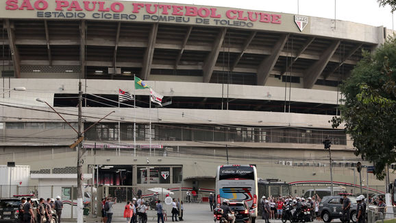 Sao Paulo v Santos Play the Paulistao State Championship With Closed Doors as a Precautionary Measure Against the Coronavirus