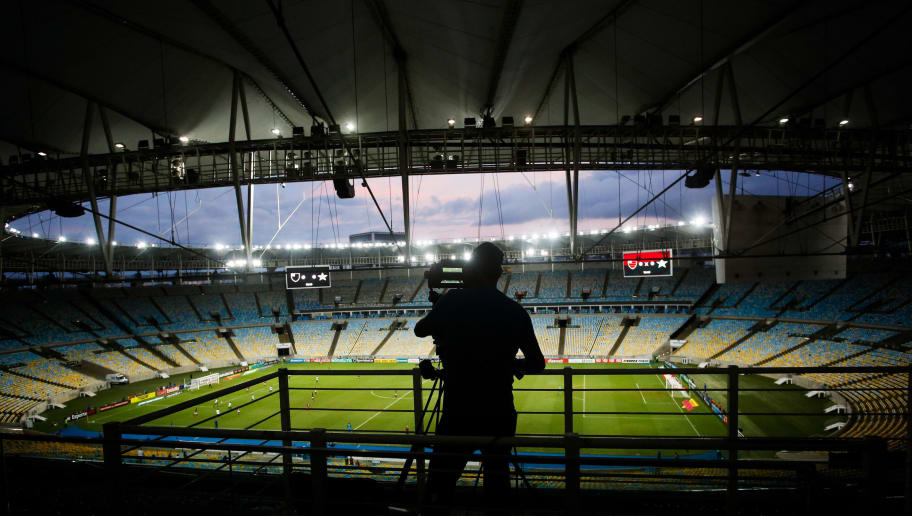 Economista defende que clubes não reduzam salários de atletas em meio à crise - 1