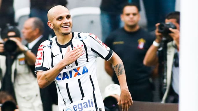 Corinthians se despedia do Pacaembu há exatos 6 anos - relembre a escalação - 6