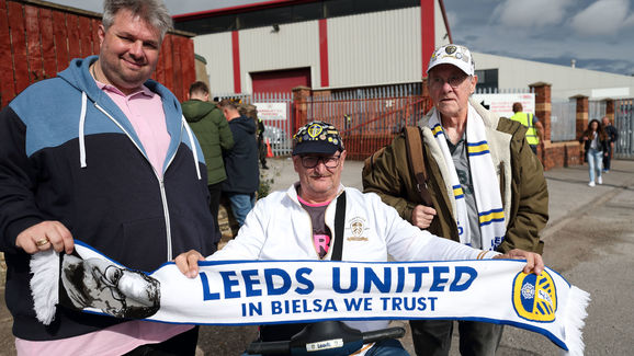 Barnsley v Leeds United - Sky Bet Championship