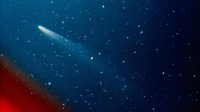 Hubble fotografa cometa ATLAS e revela que fragmentos se dividiram ainda mais - 1