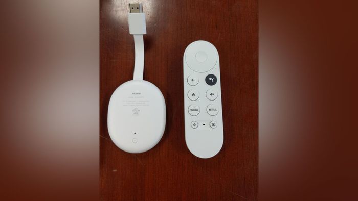 Fotos vazadas revelam novo Chromecast com controle e tela de navegação renovada - 1