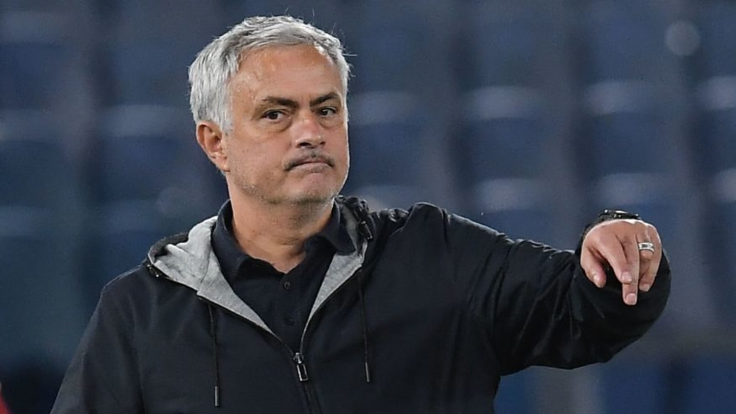 Fim do amor? Roma e Mourinho enfrentam turbulência que atinge vestiário, revela jornal - 1