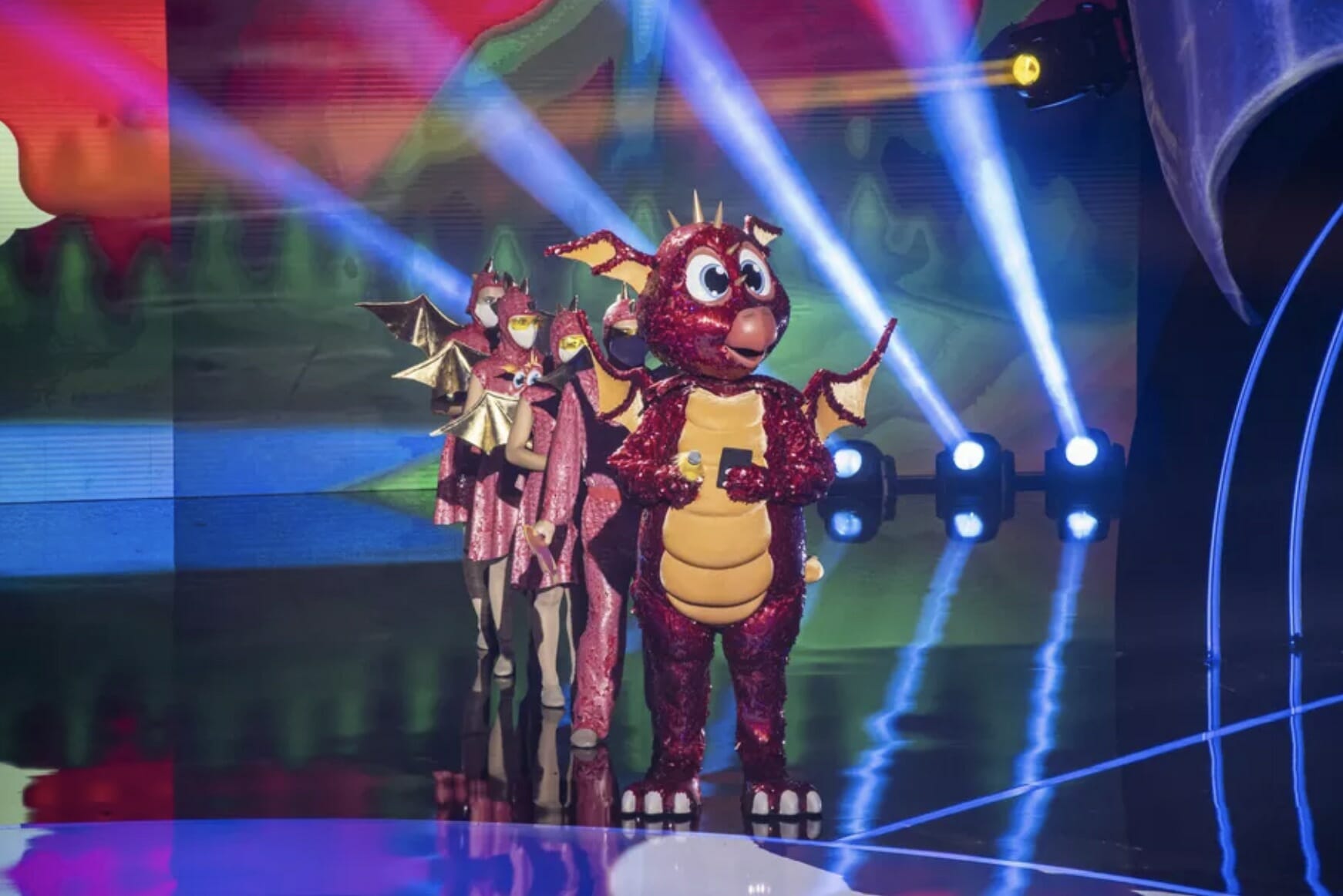 Finalista do The Masked Singer Brasil, descubra a identidade do Dragão - 1