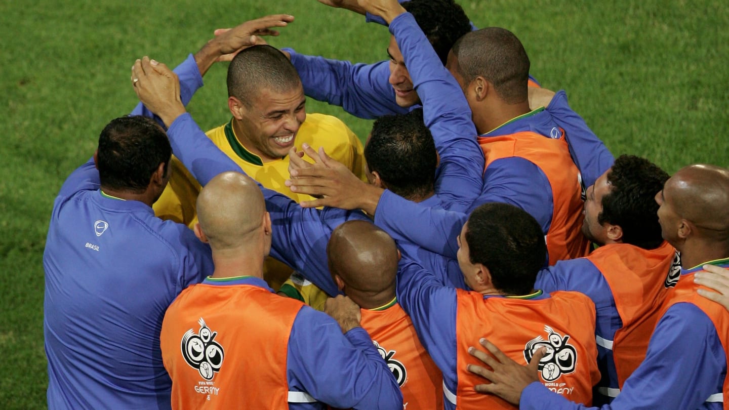 Do penta ao hexa? Quais foram os grupos do Brasil nas quatro Copas posteriores ao título de 2002 - 2