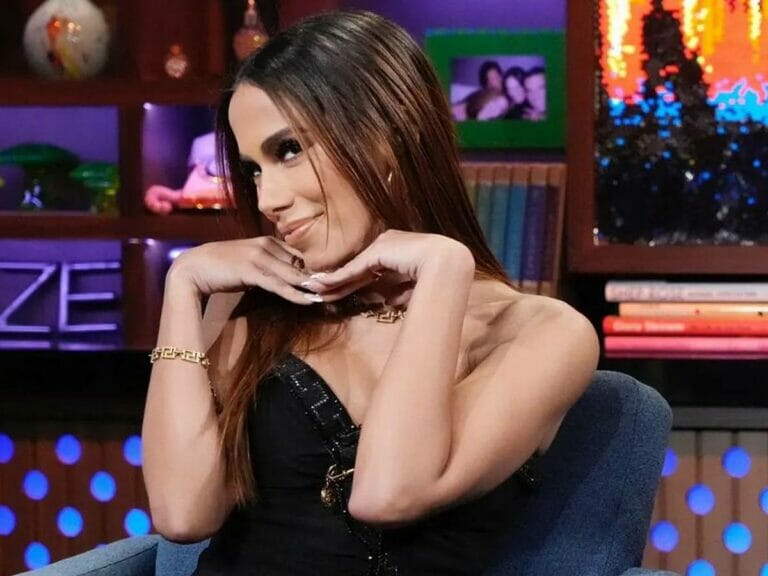 Mundo Positivo Anitta Revela Verdadeiro Motivo De Tatuagem íntima Feita No ‘tororó Mundo 