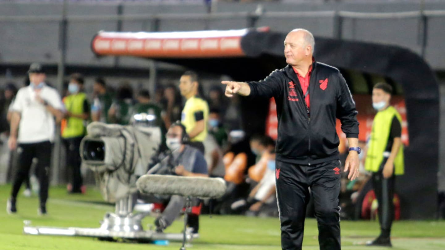 Dorival Júnior x Felipão: os números dos treinadores desde que chegaram a Flamengo e Athletico-PR - 2