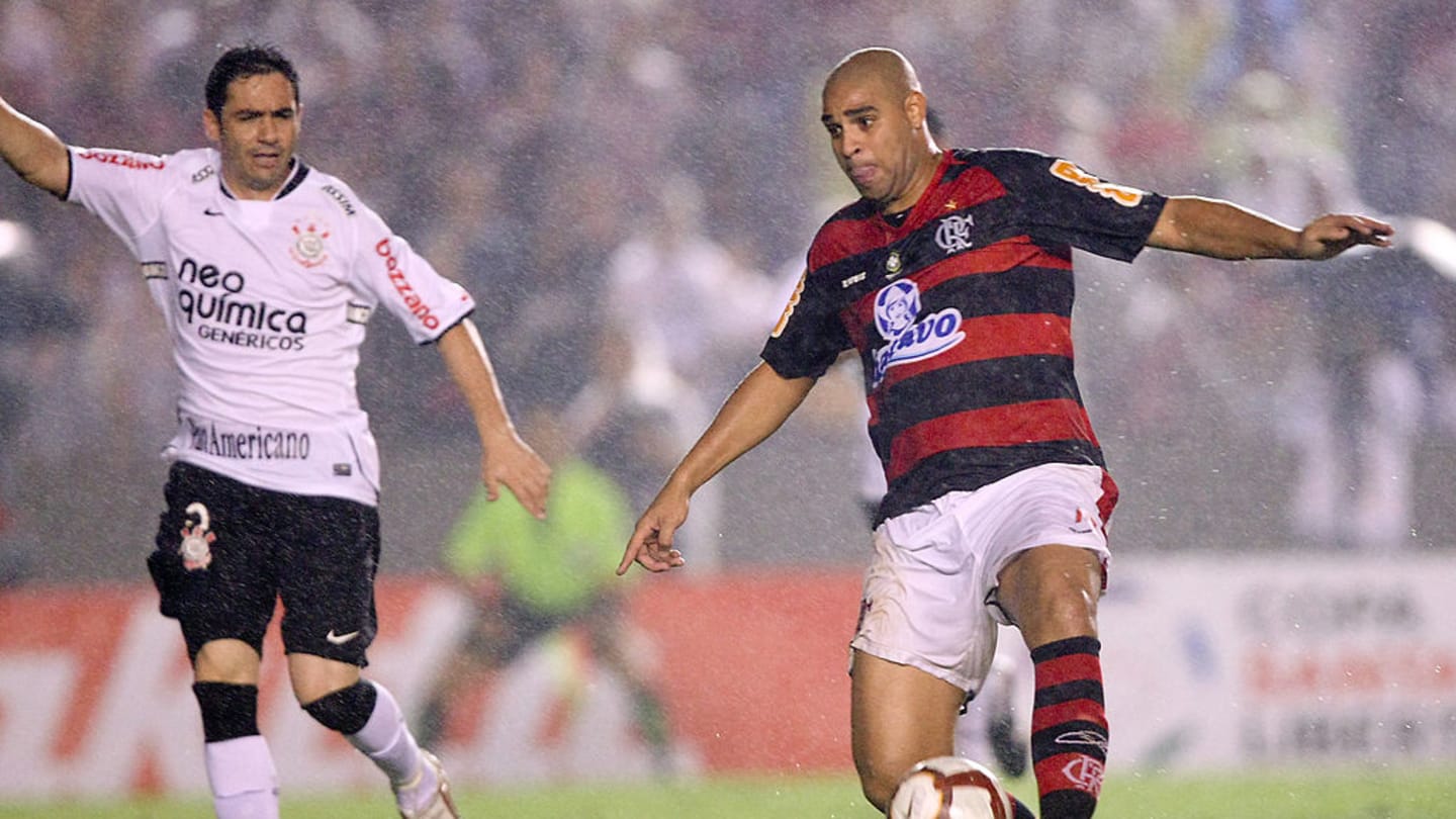 4 grandes estrelas que atuaram no único mata-mata entre Corinthians e Flamengo pela Libertadores - 3