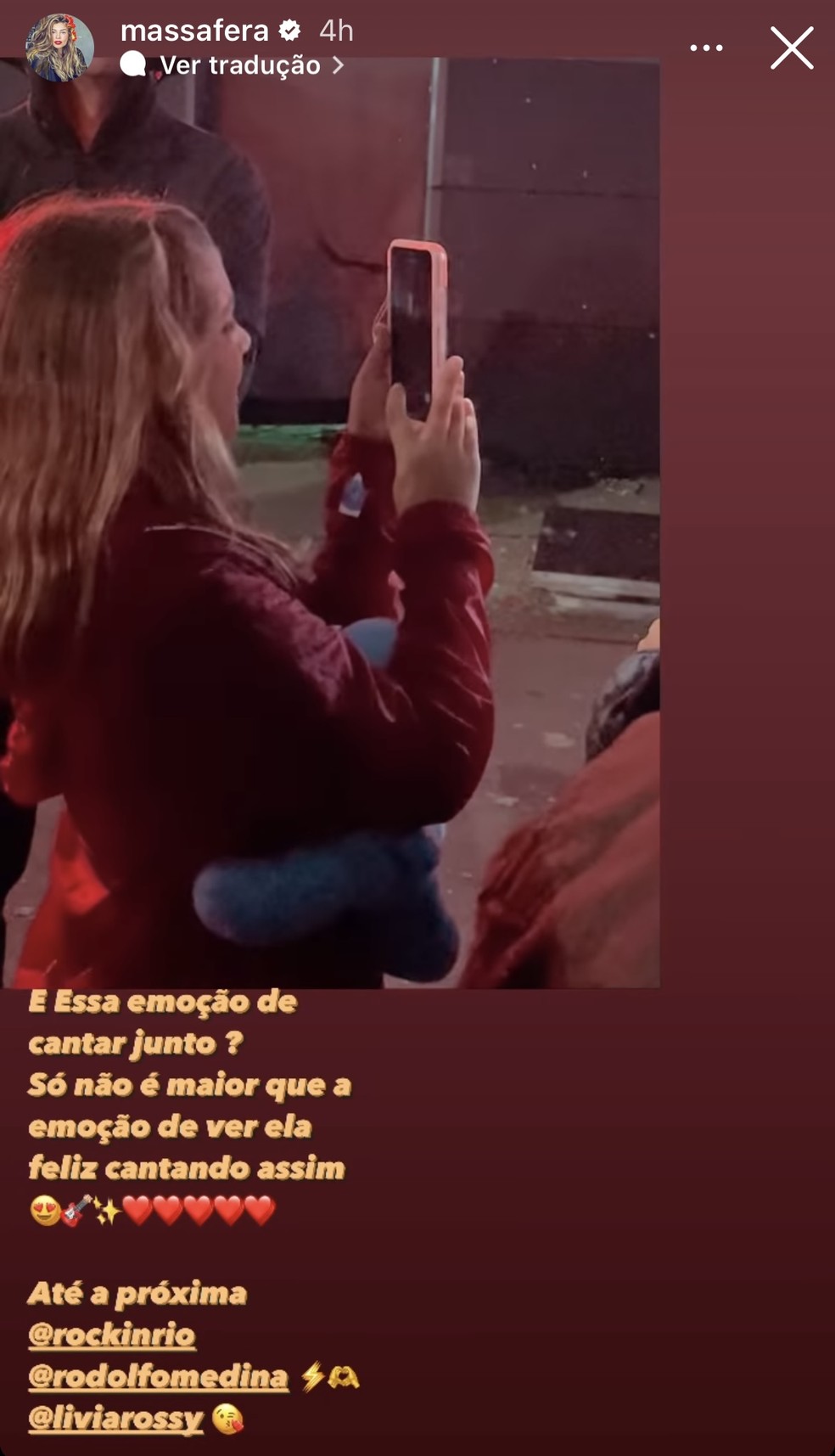 Grazi e Sofia assistem Dua Lipa — Foto: Reprodução/Instagram