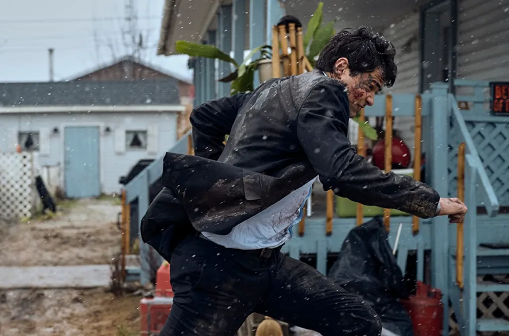 Crítica Recruta | Série com Noah Centineo promete impactar, mas é só razoável - 7