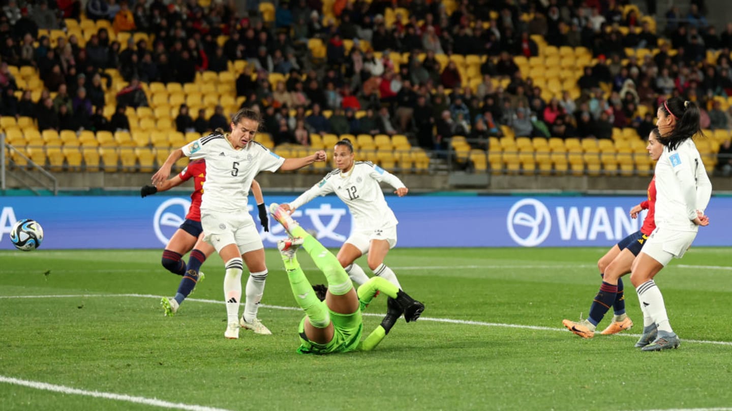 Primeira expulsão e pênaltis perdidos: os destaques do segundo dia de Copa do Mundo Feminina - 4