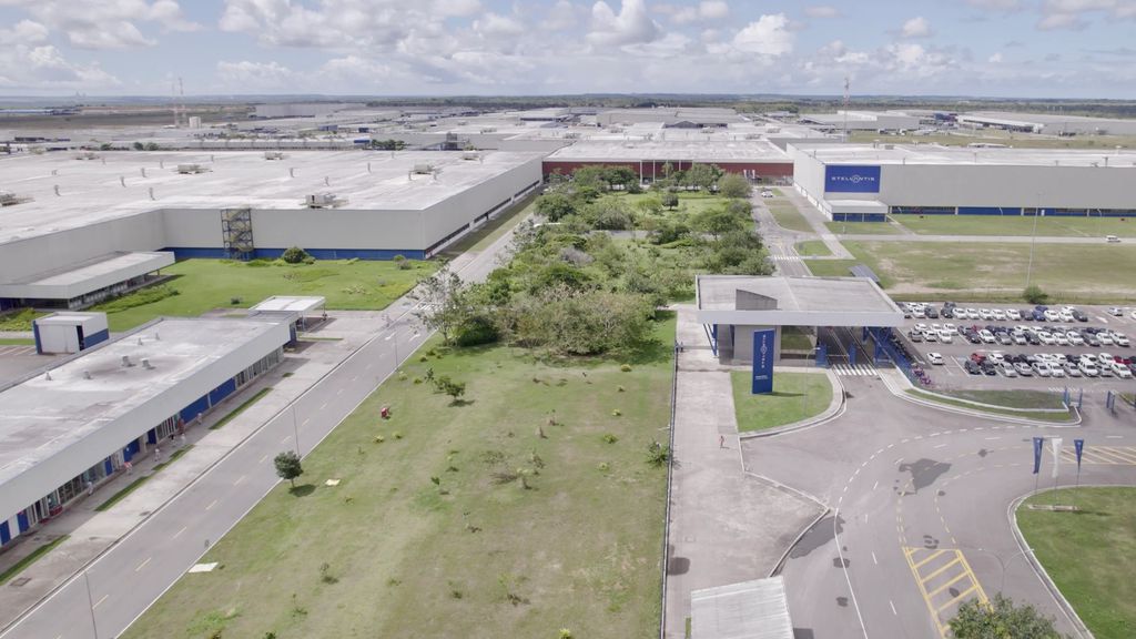 Carros híbridos flex da Stellantis serão fabricados em Pernambuco - 2