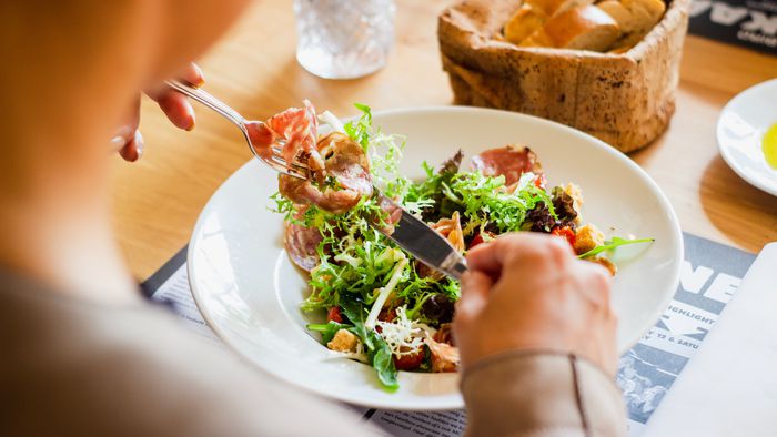 Comer menos calorias aumenta a expectativa de vida em qualquer idade - 1