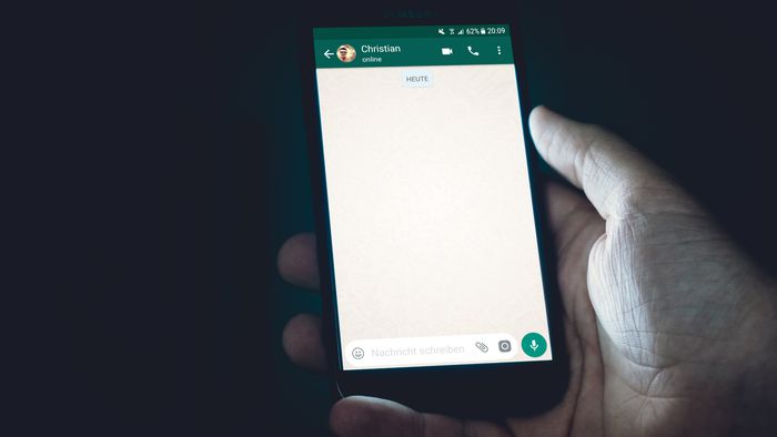 WhatsApp vai restringir perfis que mandam muitas mensagens - 1